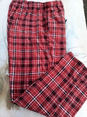Men's Red Plaid Lounge Pants - Comfortable Everyday Wear